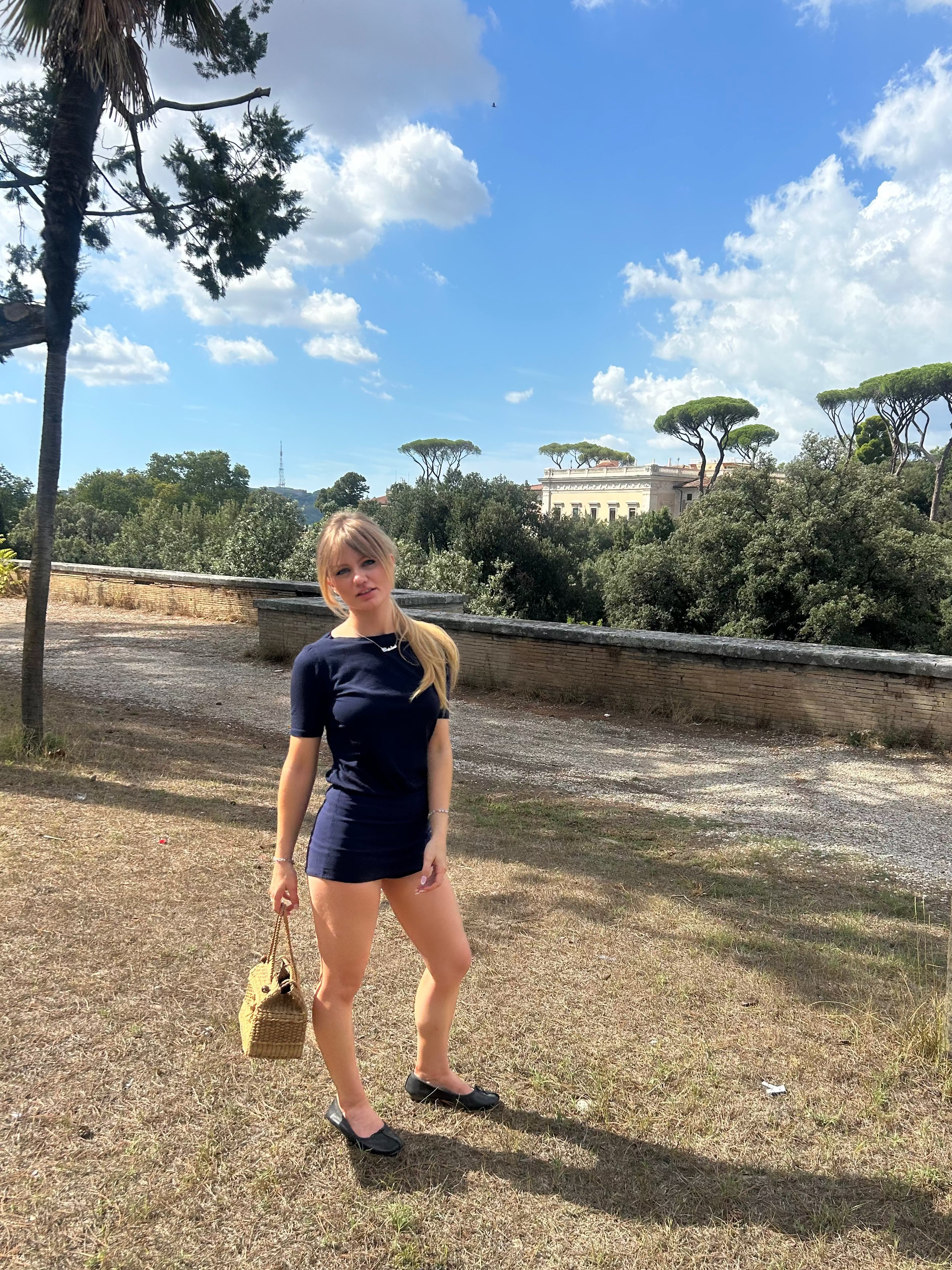 CHRISTINAS TEE NAVY